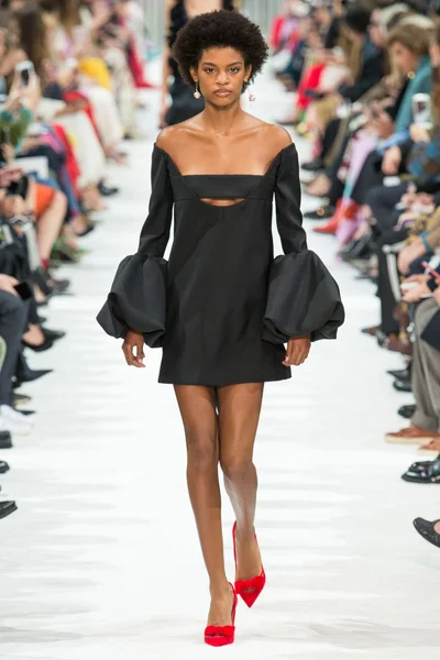 Look 54